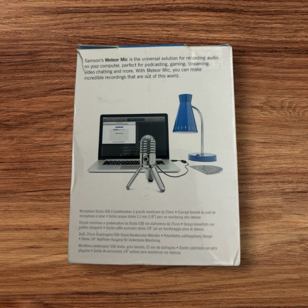 Meteor Mic USB Studio Condenser Microphone - Silver - Picture 3 of 4